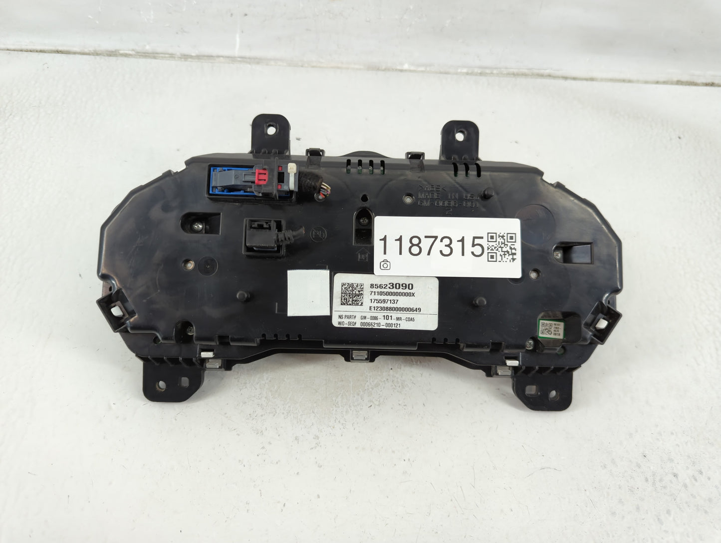 2023 Chevrolet Equinox Instrument Cluster Speedometer Gauges P/N:85623090 Fits OEM Used Auto Parts - Oemusedautoparts1.com