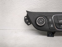 2023 Chevrolet Equinox Climate Control Module Temperature AC/Heater Replacement P/N:84422503 Fits OEM Used Auto Parts - Oemu