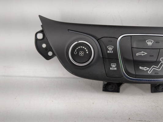 2019-2021 Chevrolet Equinox Climate Control Module Temperature AC/Heater Replacement P/N:84422503 Fits Fits 2019 2020 2021 OEM Used Auto Parts