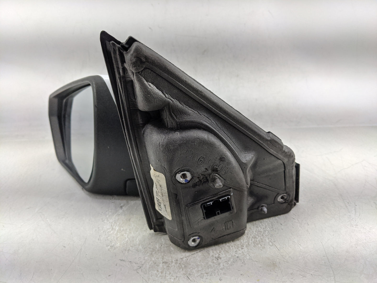 2018-2022 Chevrolet Equinox Driver Side View Mirror - Left Door Mirror OEM Used - Oemusedautoparts1.com