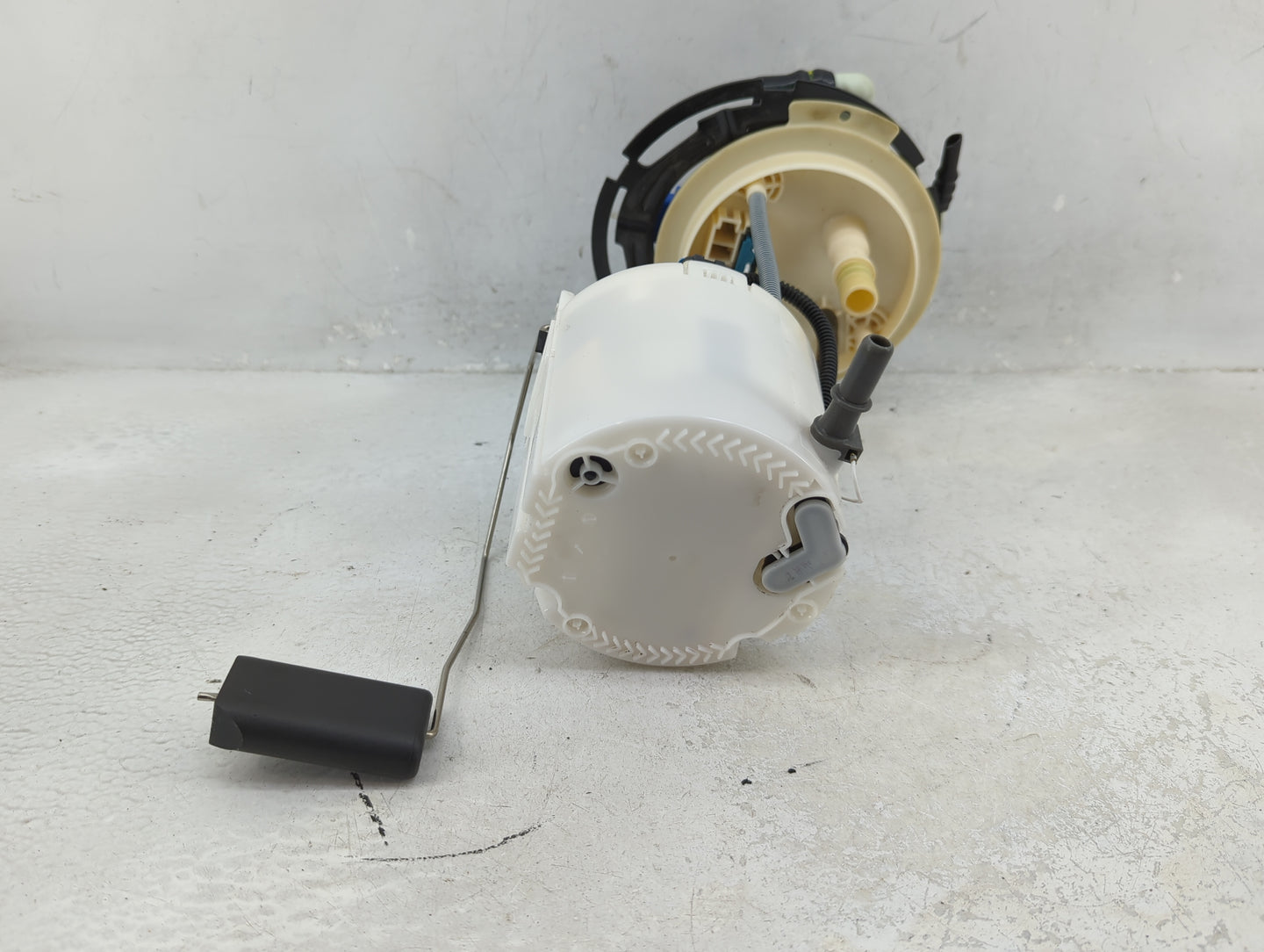 2020-2022 Chevrolet Equinox Electrical Gas Fuel Pump Assembly - Oemusedautoparts1.com