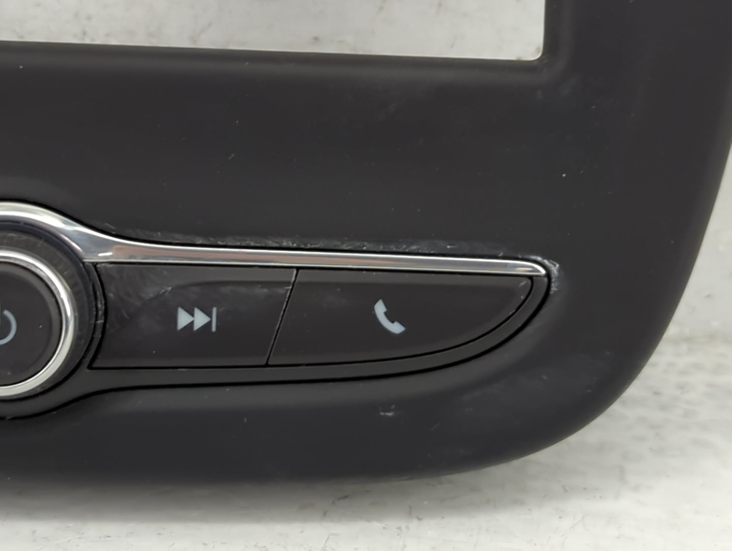 2023 Chevrolet Equinox Radio Control Panel - Oemusedautoparts1.com