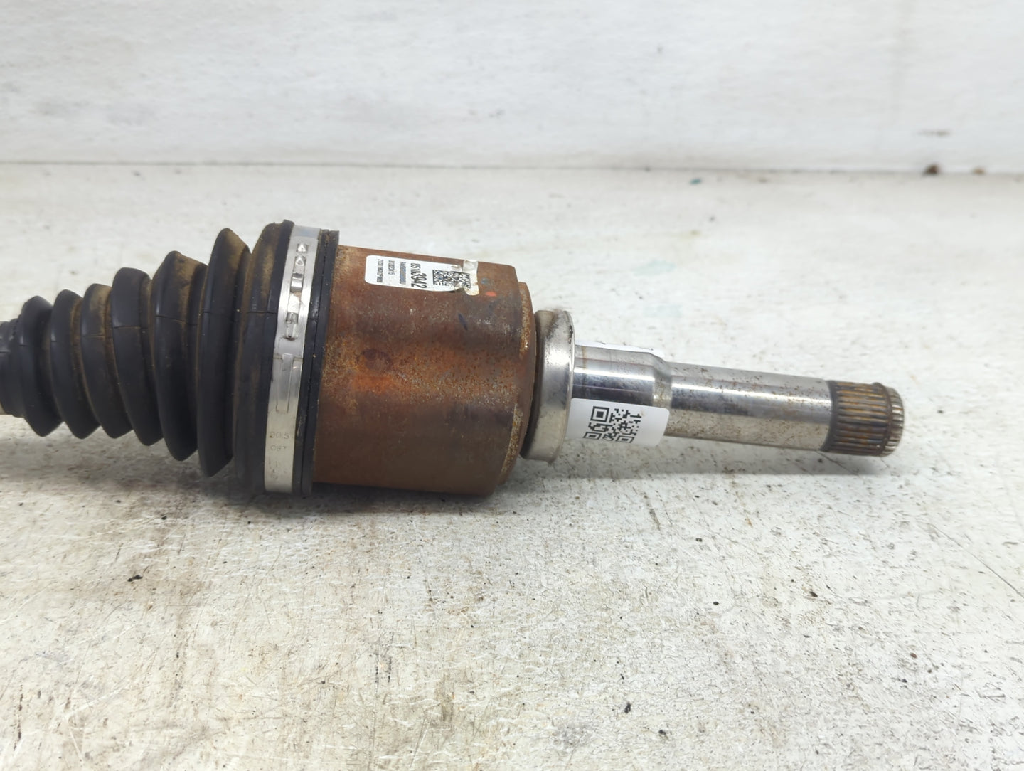 2018-2022 Chevrolet Equinox Axle Shaft Front Driver Cv C/v - Oemusedautoparts1.com