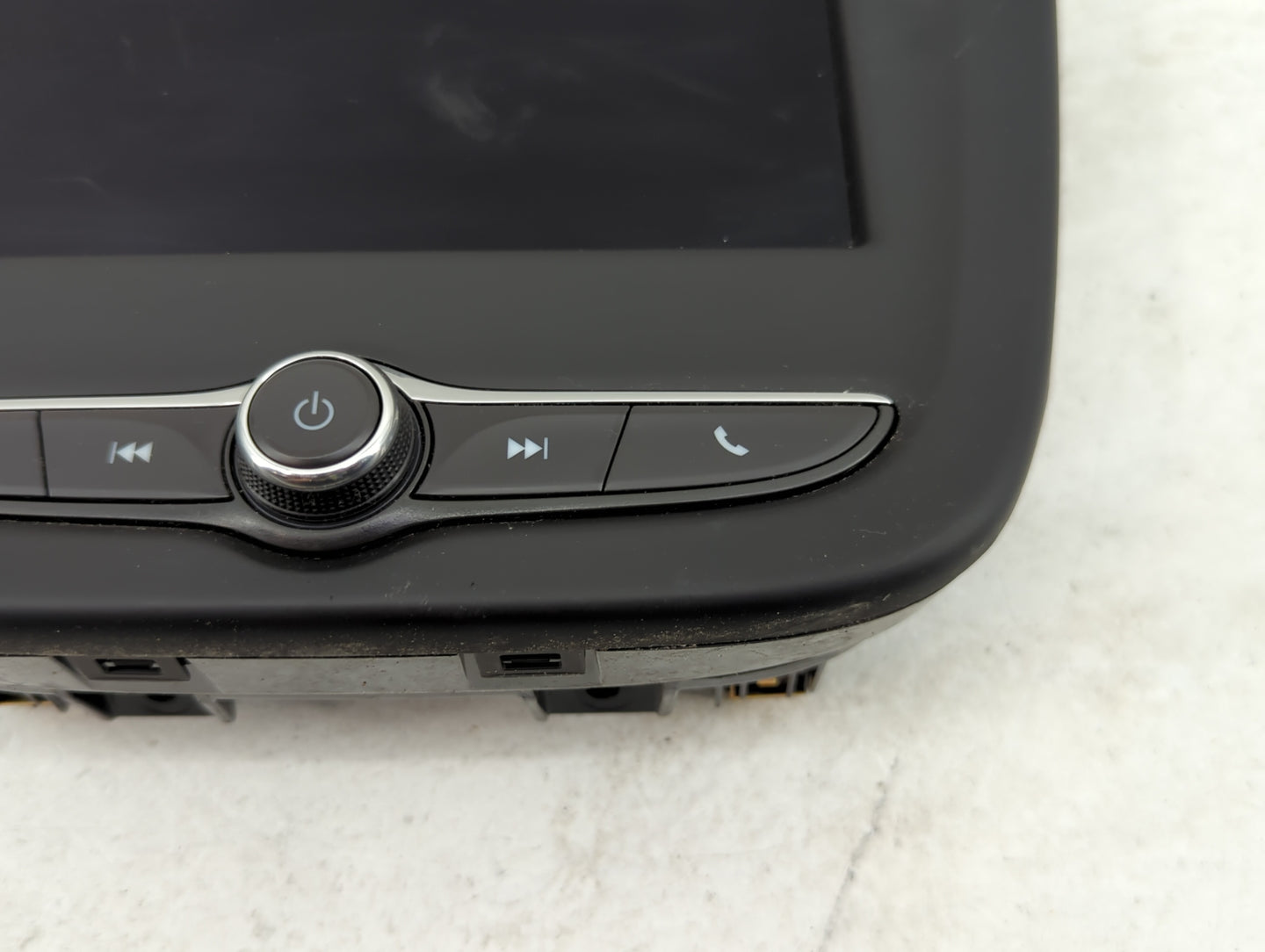 Chevrolet Equinox Information Display Screen - Oemusedautoparts1.com