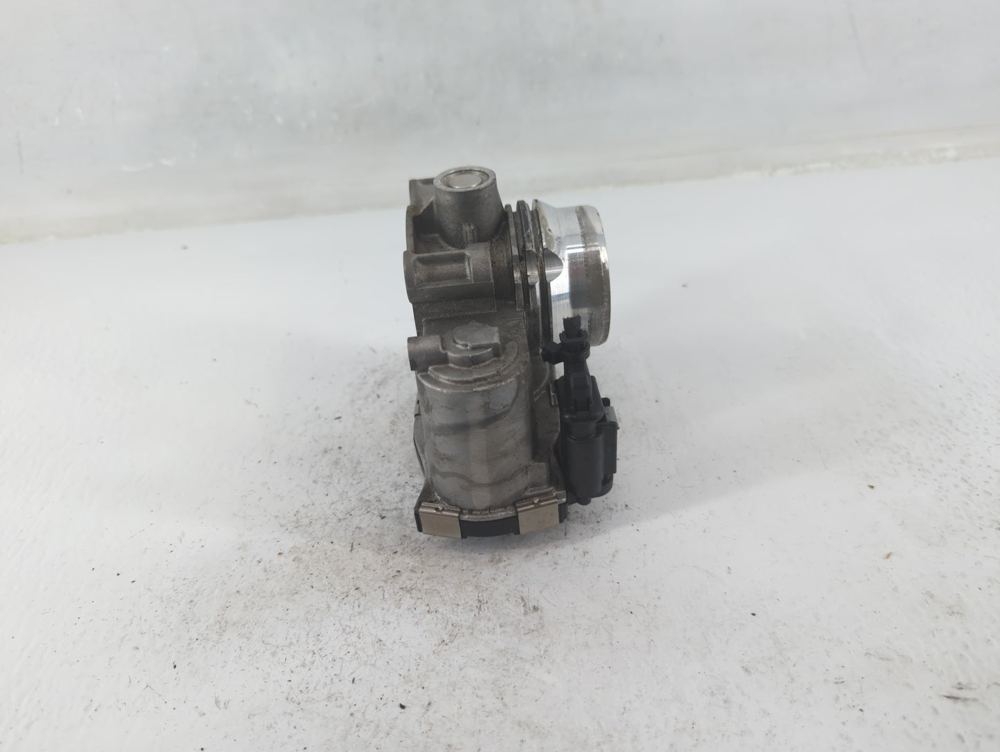 2018-2022 Chevrolet Equinox Throttle Body P/N:22328B187512708890P00 Fits Fits 2016 2017 2018 2019 2020 2021 2022 OEM Used Au