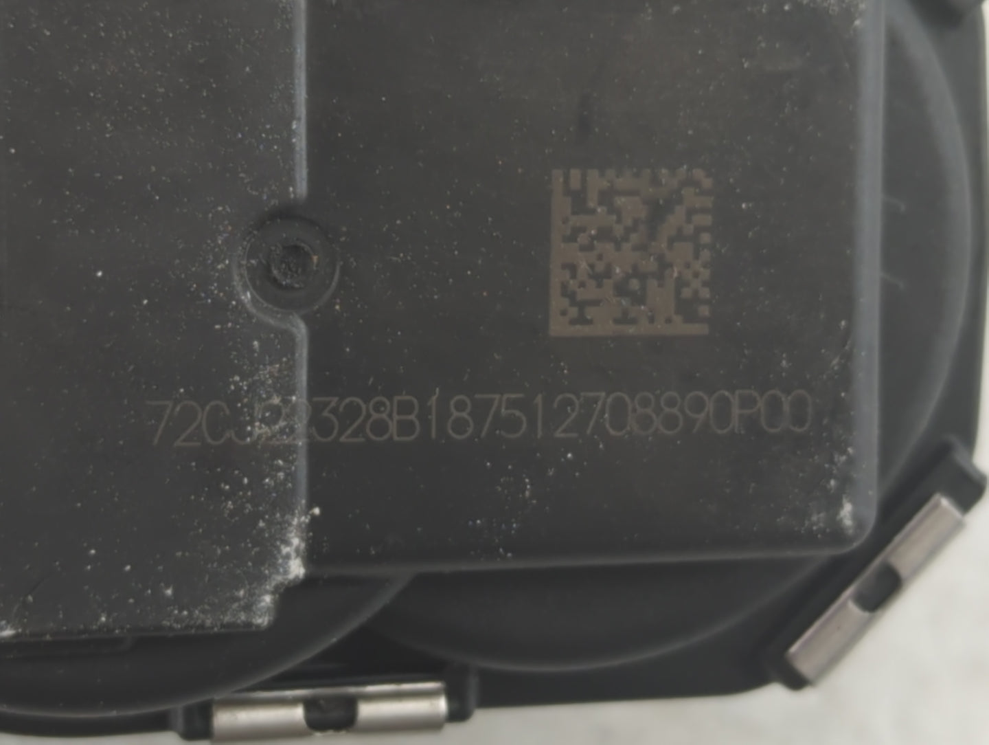 2018-2022 Chevrolet Equinox Throttle Body P/N:22328B187512708890P00 Fits Fits 2016 2017 2018 2019 2020 2021 2022 OEM Used Au