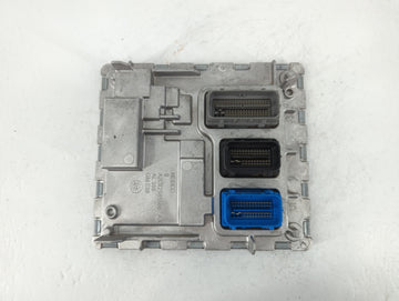 2020-2022 Chevrolet Equinox PCM Engine Control Computer ECU ECM PCU OEM P/N:12730808 Fits Fits 2020 2021 2022 OEM Used Auto 