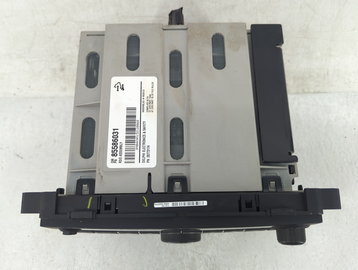 2015-2021 Chevrolet Express 2500 Radio AM FM Cd Player Receiver Replacement P/N:85586031 Fits OEM Used Auto Parts - Oemuseda