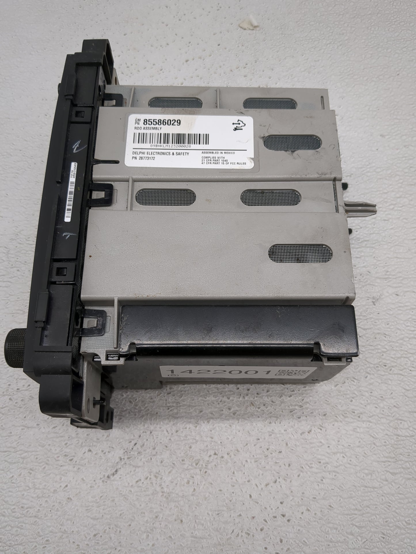 2015-2021 Chevrolet Express 2500 Radio AM FM Cd Player Receiver Replacement P/N:85586029 Fits OEM Used Auto Parts - Oemuseda