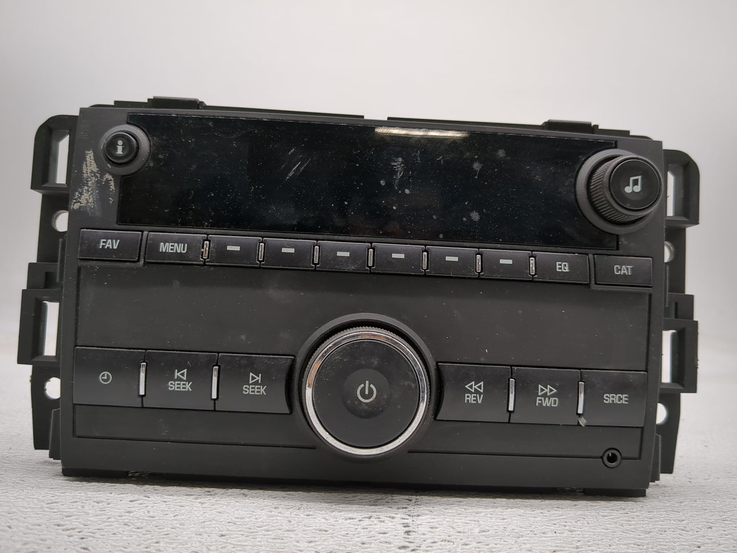 2015-2021 Chevrolet Express 2500 Radio AM FM Cd Player Receiver Replacement P/N:85586029 Fits OEM Used Auto Parts - Oemuseda