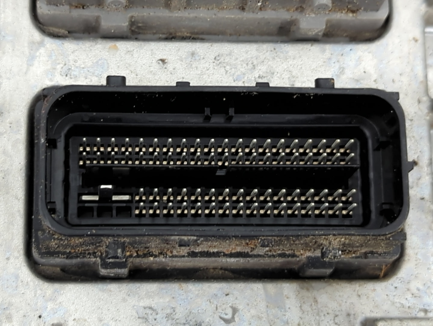 2021 Chevrolet Express 2500 PCM Engine Control Computer ECU ECM PCU OEM P/N:12725732 12725133 Fits Fits 2019 2020 2022 OEM U
