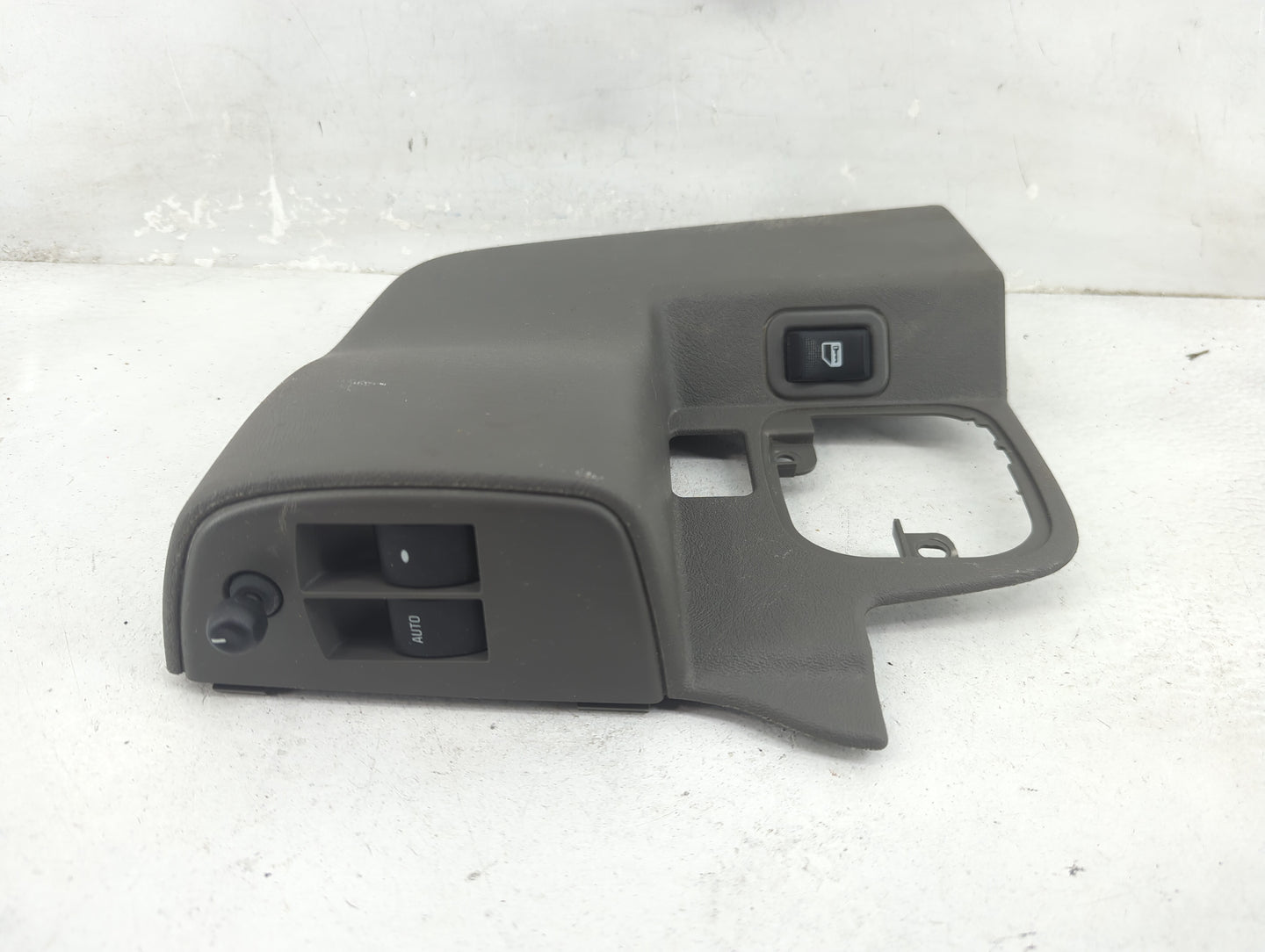 2008-2021 Chevrolet Express 2500 Master Power Window Switch Replacement Driver Side Left P/N:84805987 183126556 Fits OEM Use