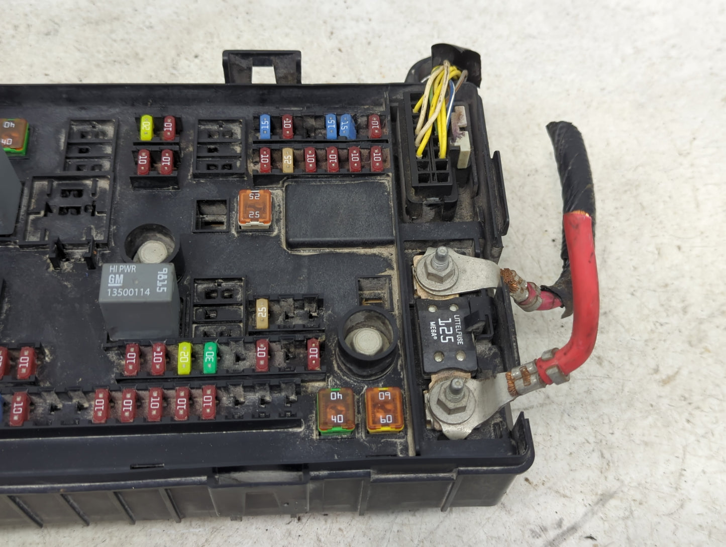 2021 Chevrolet Express 2500 Fusebox Fuse Box Panel Relay Module P/N:84794650 13500114 Fits OEM Used Auto Parts - Oemusedauto