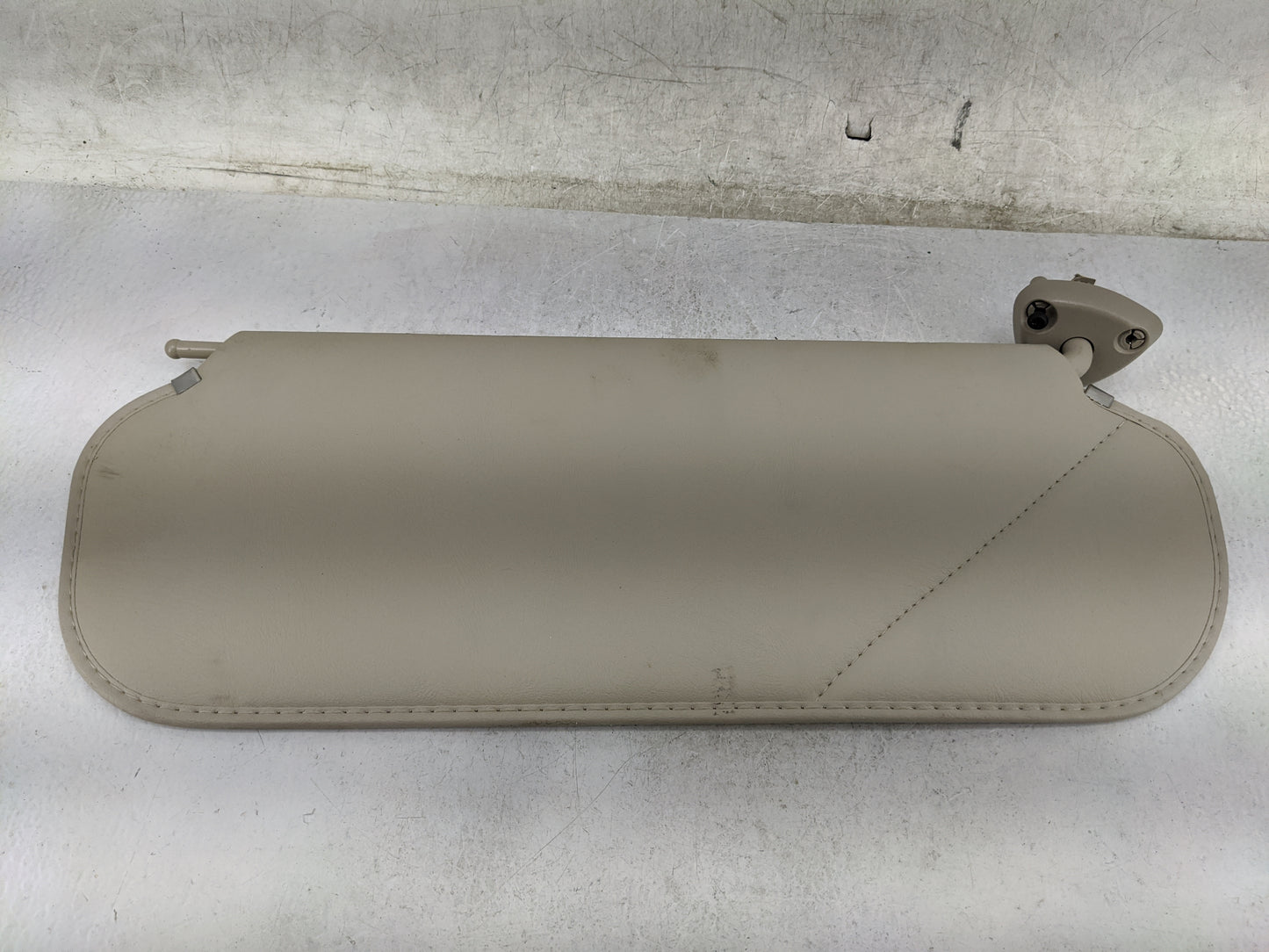 2003-2021 Chevrolet Express 2500 Sun Visor Shade Replacement Passenger Right Mirror Fits OEM Used Auto Parts - Oemusedautopa