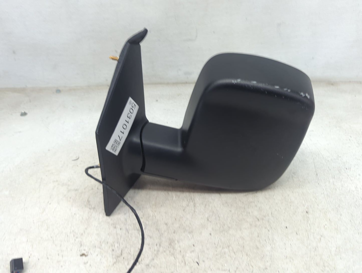2008-2021 Chevrolet Express 2500 Driver Side View Mirror - Left Door Mirror OEM Used - Oemusedautoparts1.com