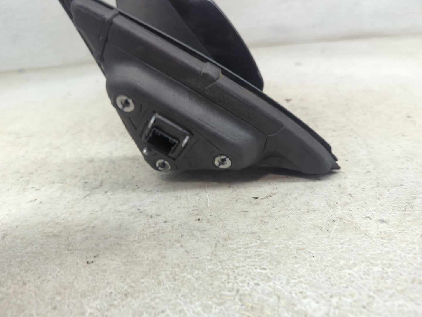 2008-2021 Chevrolet Express 2500 Driver Side View Mirror - Left Door Mirror OEM Used - Oemusedautoparts1.com