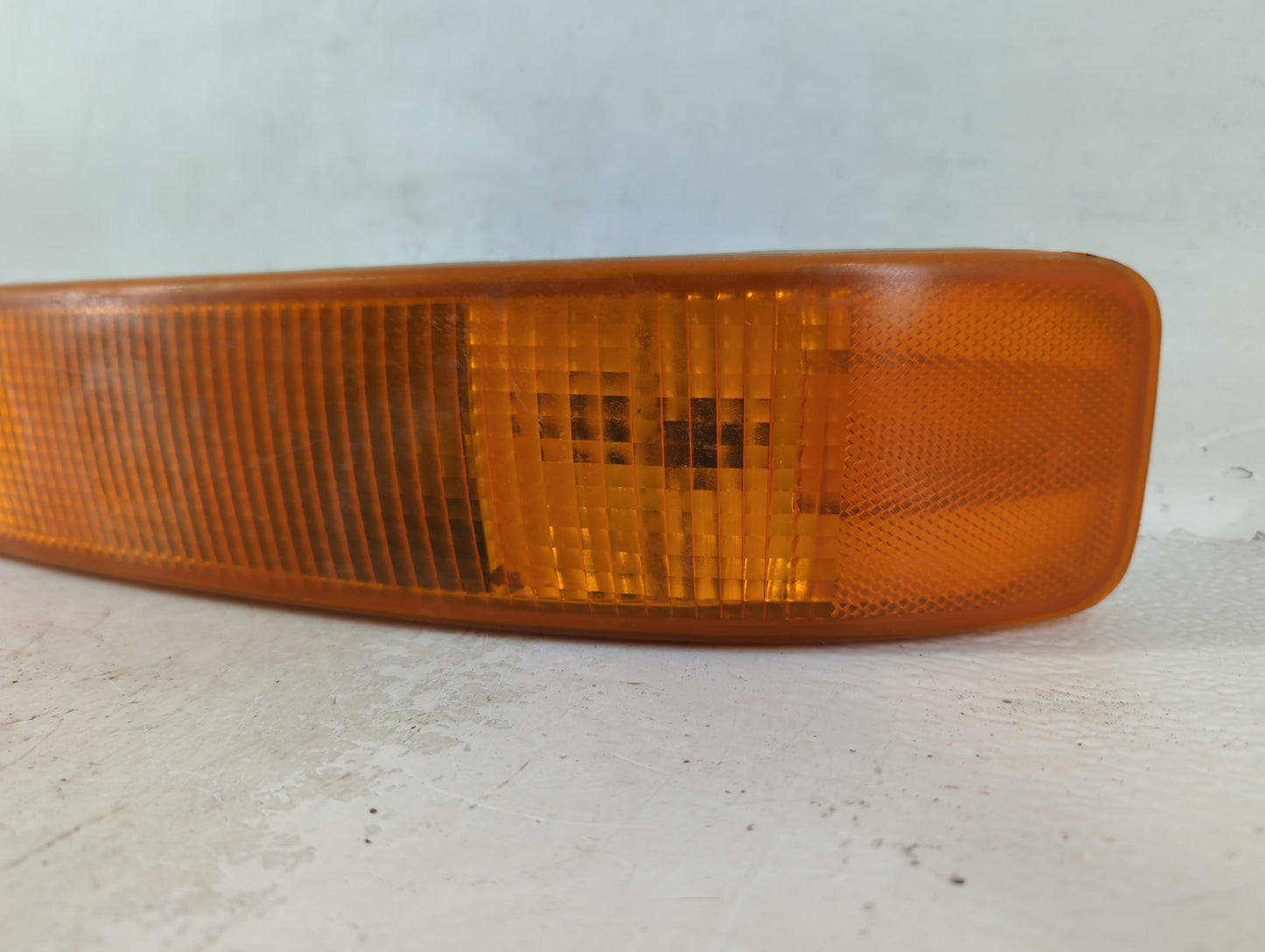 2003-2021 Chevrolet Express 2500 Tail Light Assembly Driver Left OEM P/N:15880073 Fits OEM Used Auto Parts - Oemusedautopart