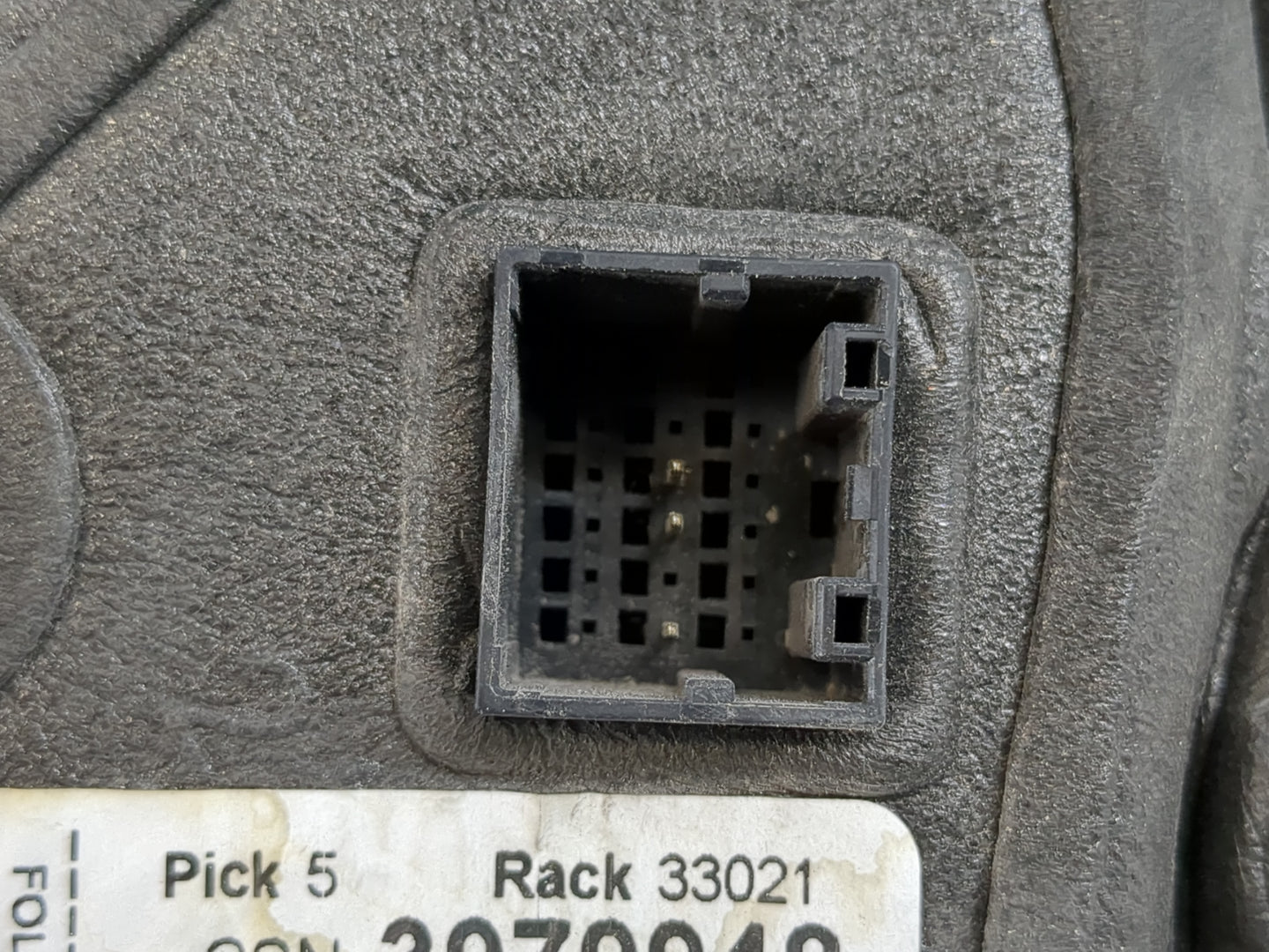 2016-2021 Chevrolet Malibu Driver Side View Mirror - Left Door Mirror OEM Used - Oemusedautoparts1.com