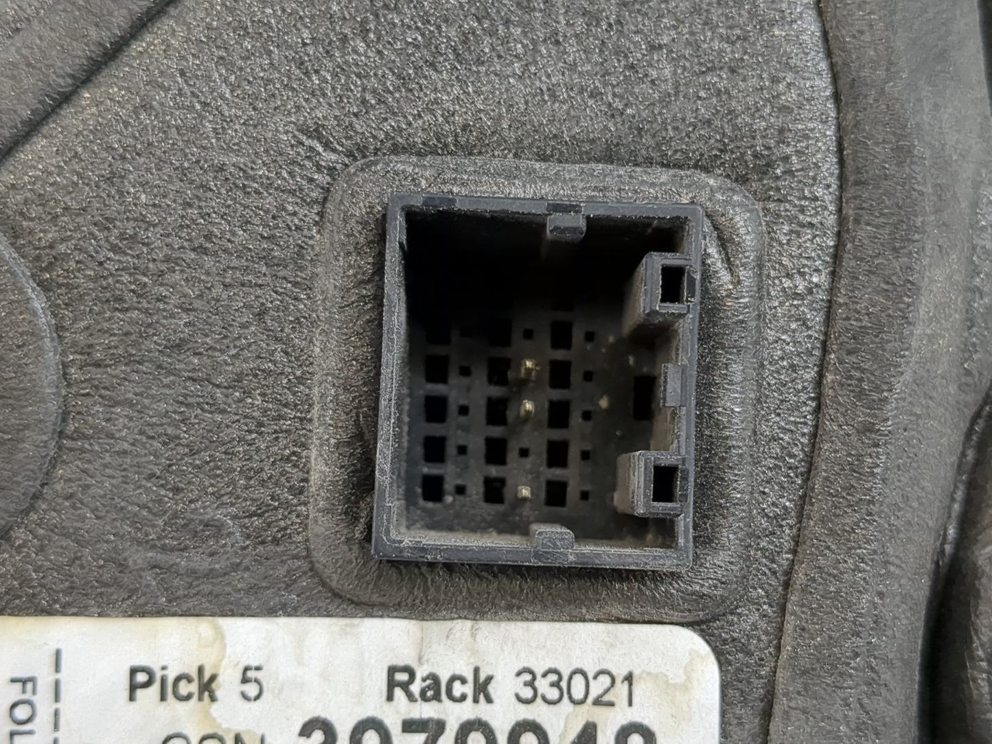 2016-2021 Chevrolet Malibu Driver Side View Mirror - Left Door Mirror OEM Used - Oemusedautoparts1.com