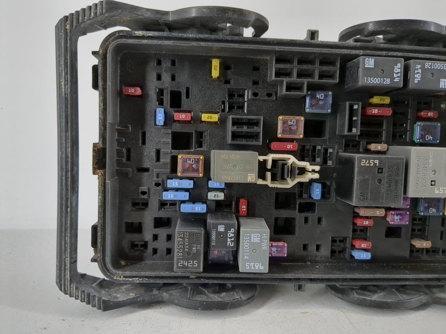 2023 Chevrolet Malibu Fusebox Fuse Box Panel Relay Module P/N:42830286 Fits OEM Used Auto Parts - Oemusedautoparts1.com