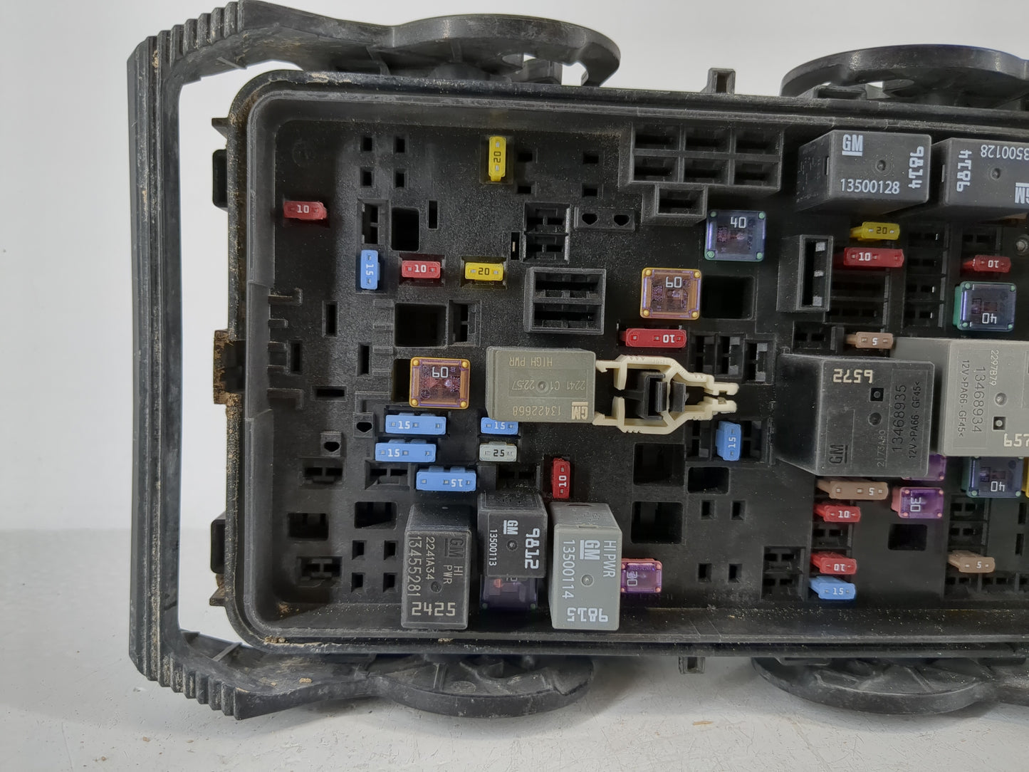 2023 Chevrolet Malibu Fusebox Fuse Box Panel Relay Module P/N:42830286 Fits OEM Used Auto Parts - Oemusedautoparts1.com