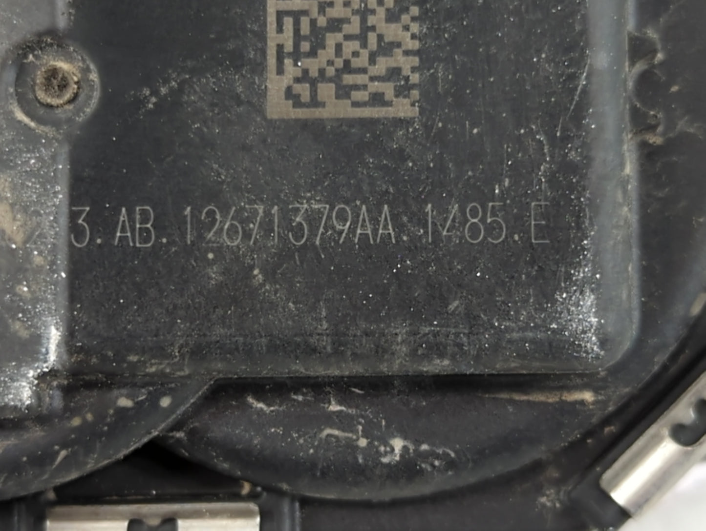 2016-2021 Chevrolet Malibu Throttle Body P/N:12671379AA Fits Fits 2016 2017 2018 2019 2020 2021 2022 OEM Used Auto Parts - O