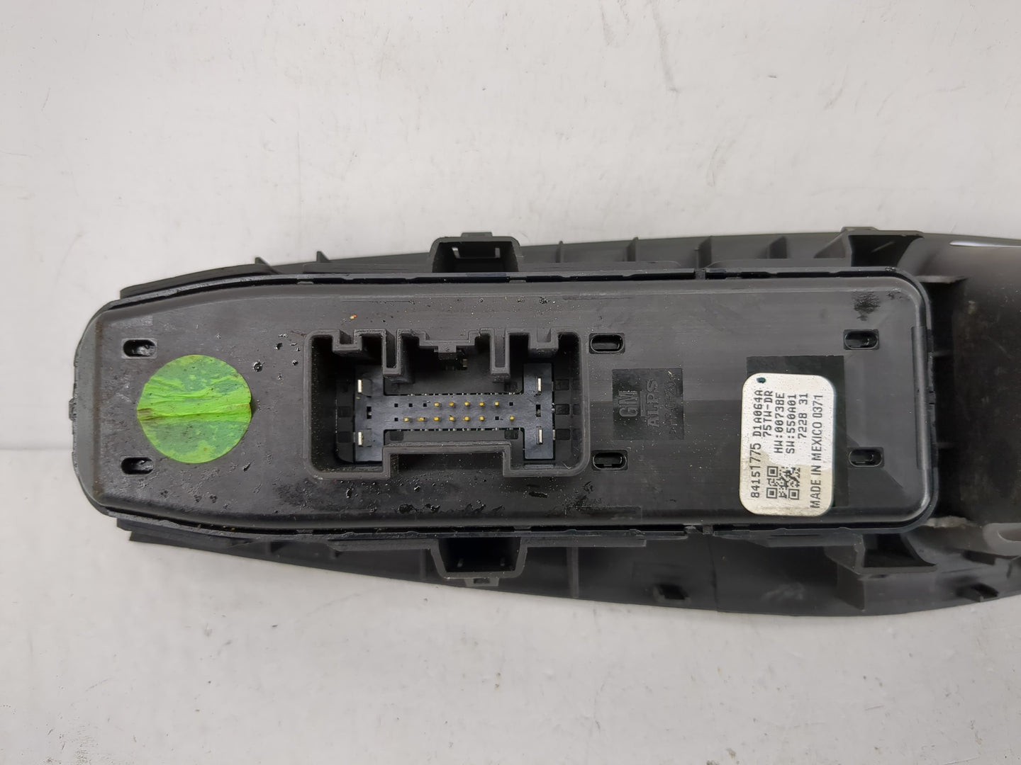 2016-2021 Chevrolet Malibu Master Power Window Switch Replacement Driver Side Left P/N:84151775 Fits OEM Used Auto Parts - O