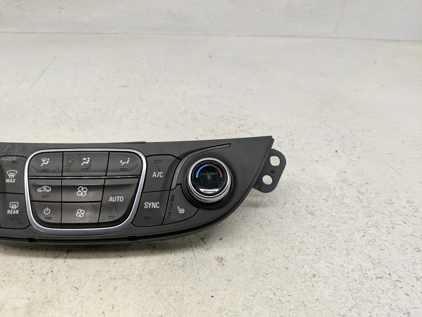 2018-2021 Chevrolet Malibu Climate Control Module Temperature AC/Heater Replacement P/N:000235226 84684288 Fits OEM Used Aut
