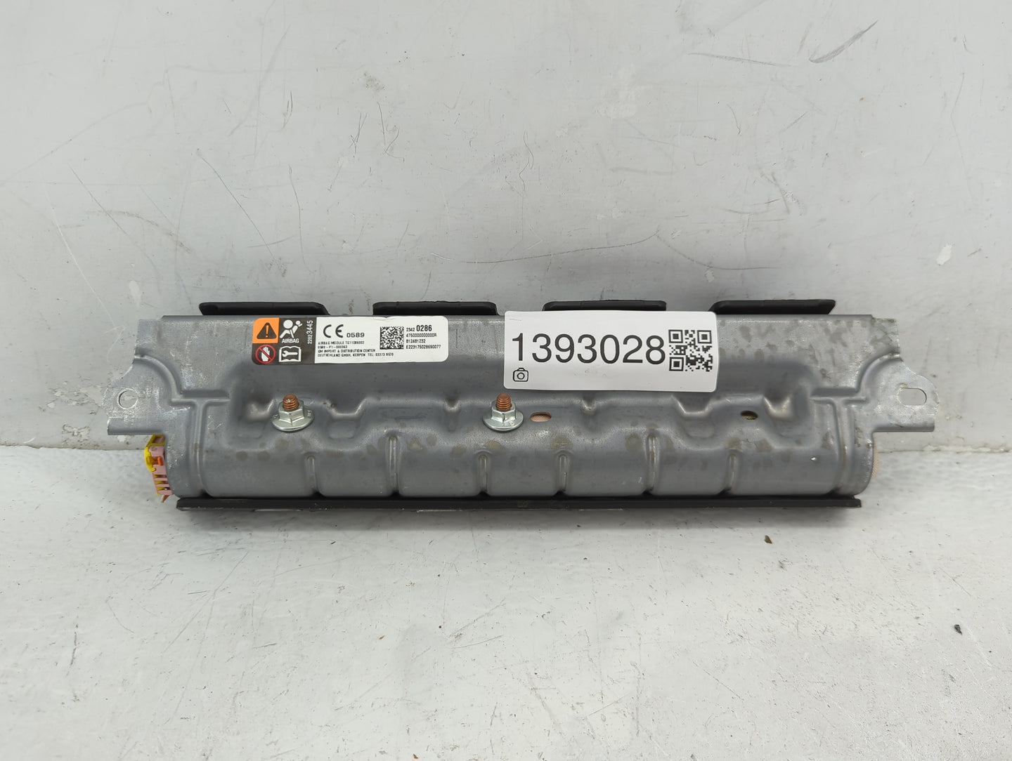 2016-2021 Chevrolet Malibu Air Bag Driver Left Knee OEM P/N:23420287 Fits Fits 2016 2017 2018 2019 2020 2021 OEM Used Auto P