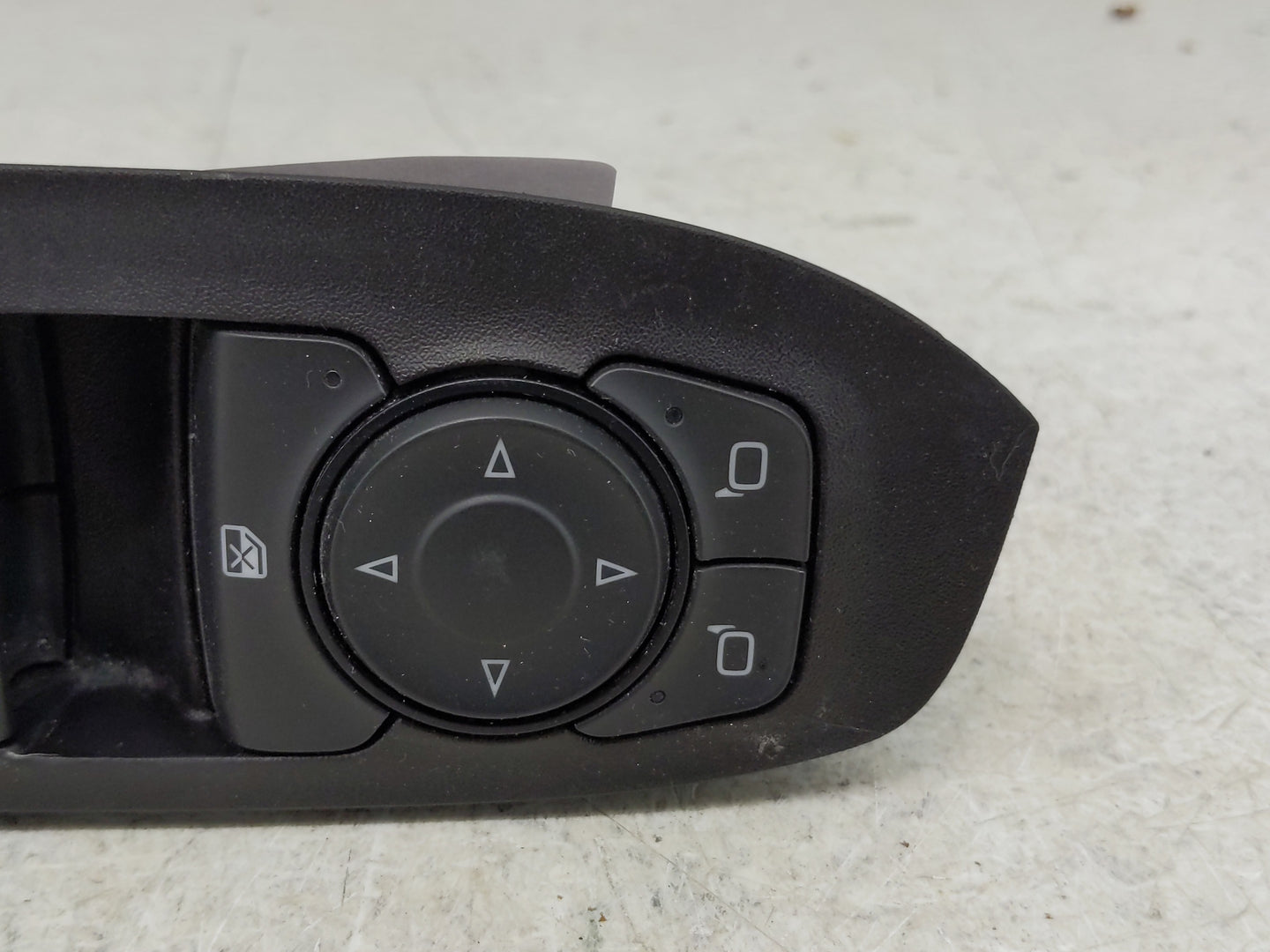 2016-2021 Chevrolet Malibu Master Power Window Switch Replacement Driver Side Left P/N:84513464 Fits OEM Used Auto Parts - O