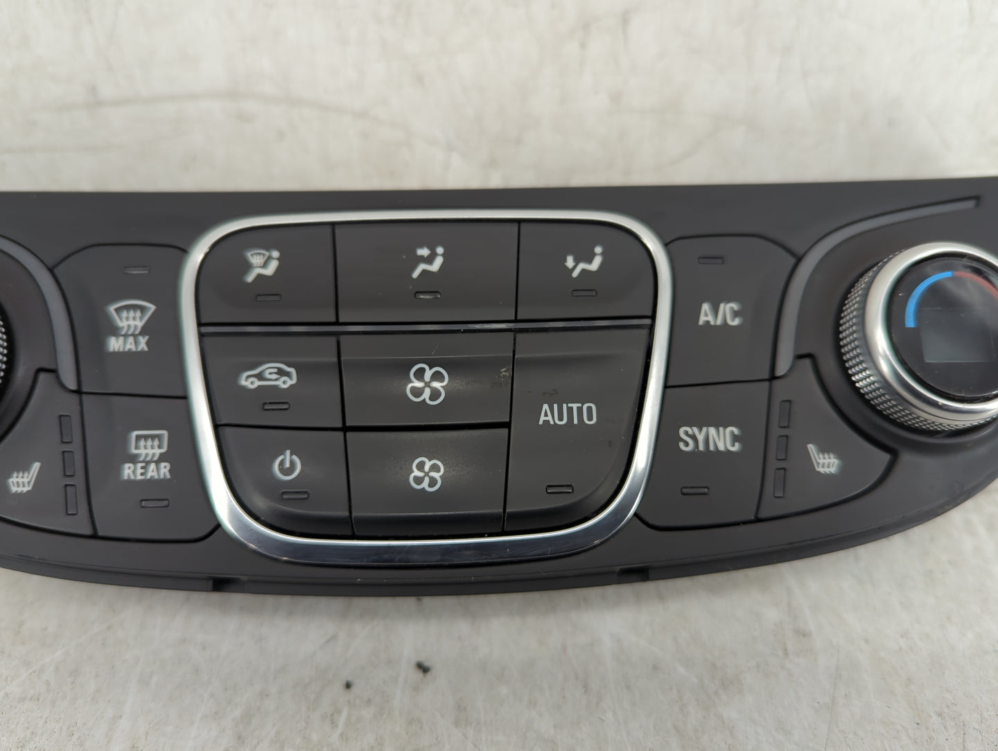 2018-2021 Chevrolet Malibu Climate Control Module Temperature AC/Heater Replacement P/N:84684288 Fits Fits 2018 2019 2020 20