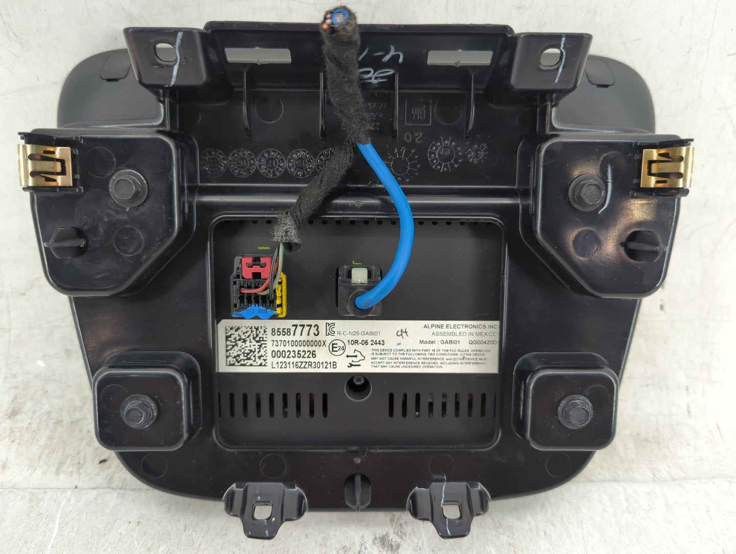 2023 Chevrolet Malibu Climate Control Module Temperature AC/Heater Replacement P/N:85587773 Fits OEM Used Auto Parts - Oemus