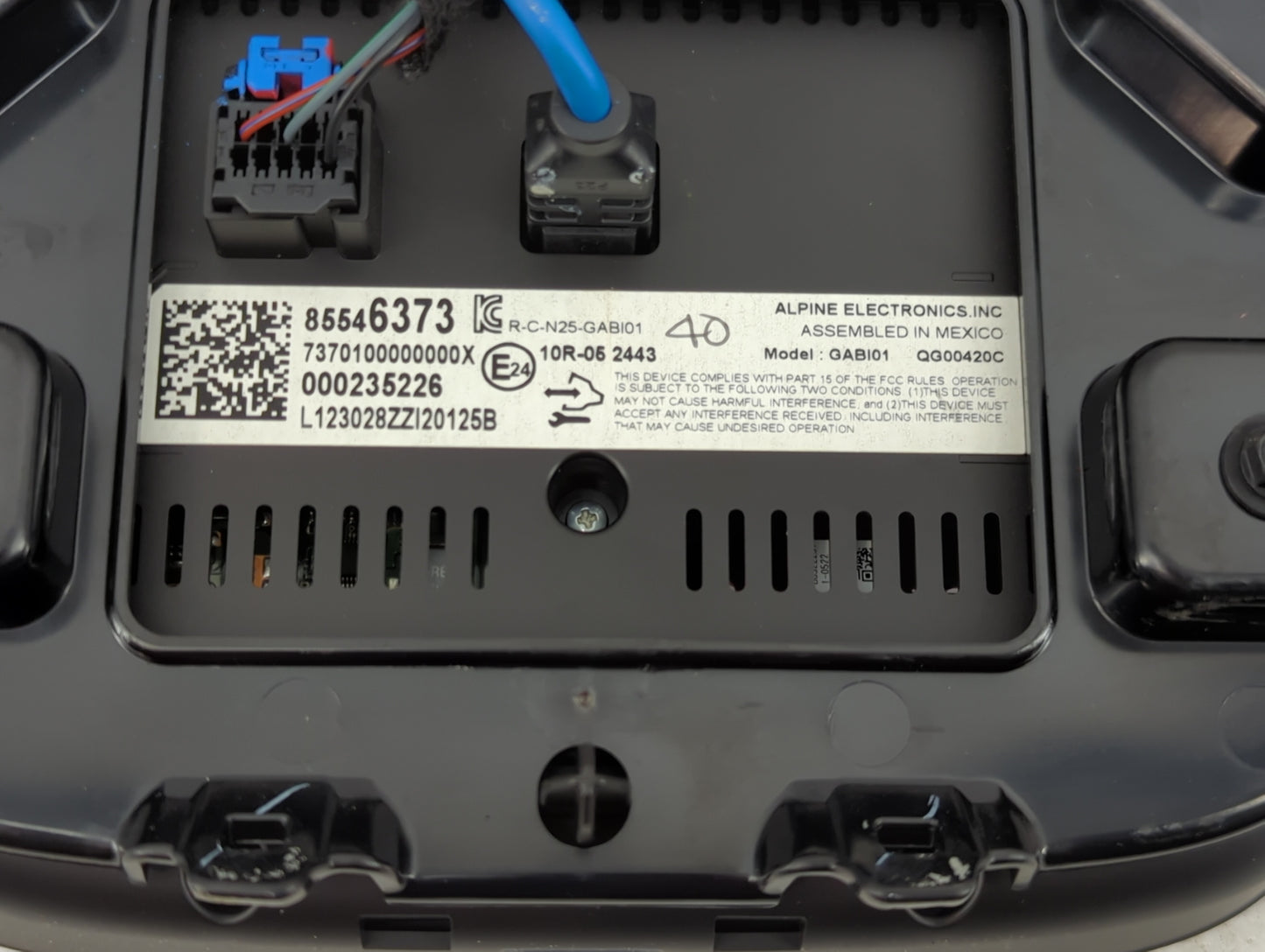 2023 Chevrolet Malibu Information Display Screen Black - Oemusedautoparts1.com