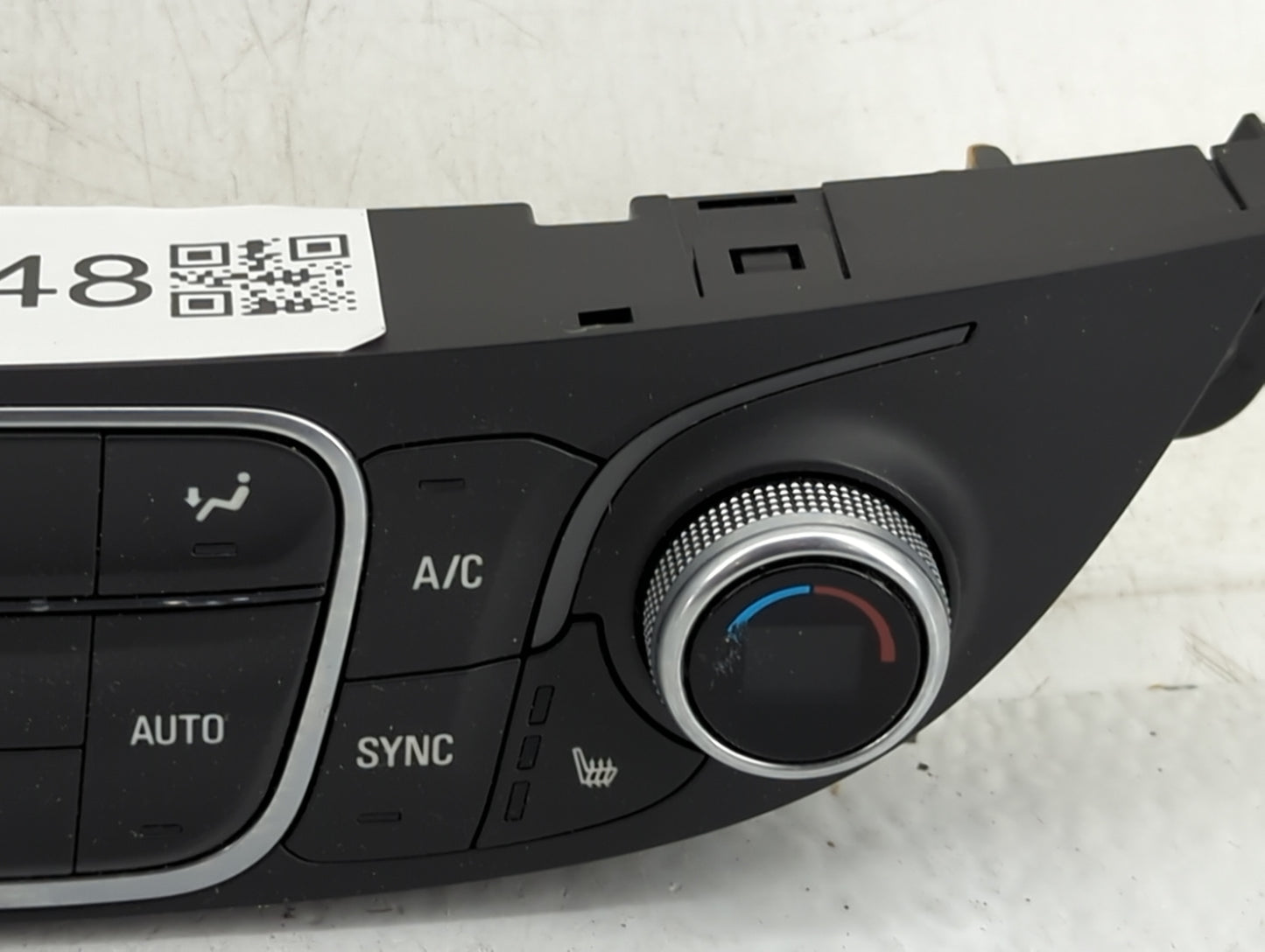 2018-2021 Chevrolet Malibu Climate Control Module Temperature AC/Heater Replacement P/N:84684288 Fits Fits 2018 2019 2020 20