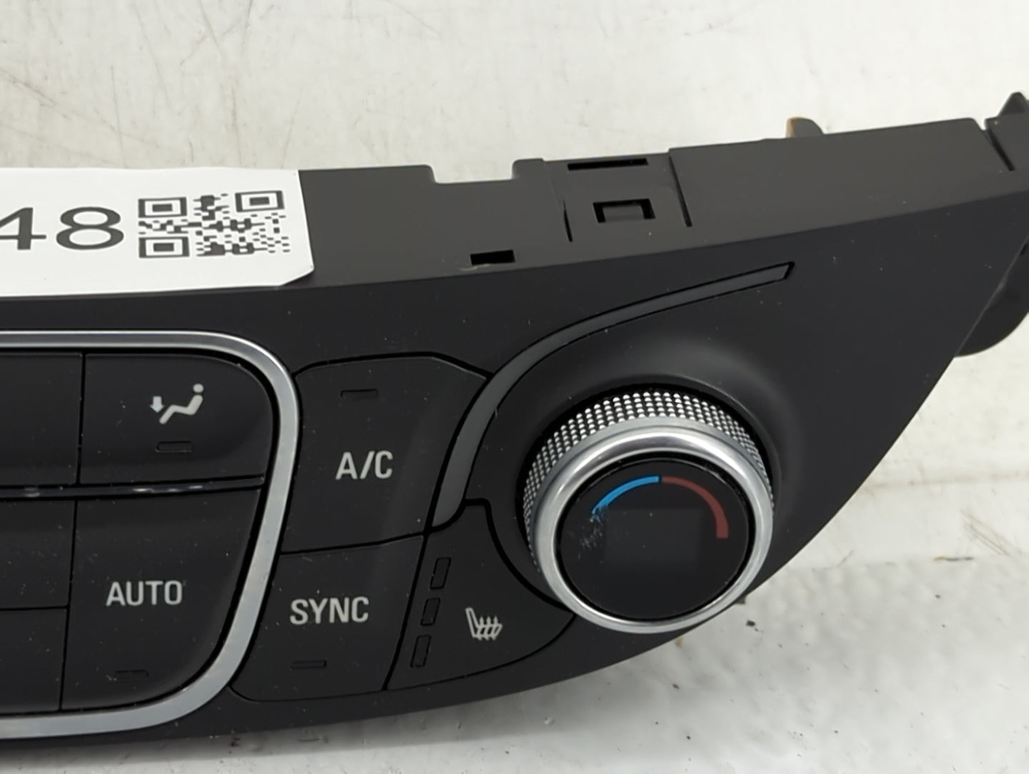 2018-2021 Chevrolet Malibu Climate Control Module Temperature AC/Heater Replacement P/N:84684288 Fits Fits 2018 2019 2020 20