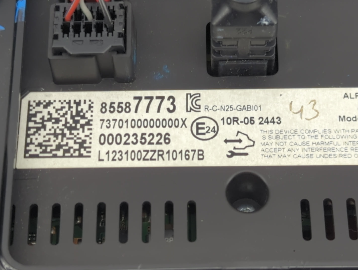 2023 Chevrolet Malibu Information Display Screen - Oemusedautoparts1.com