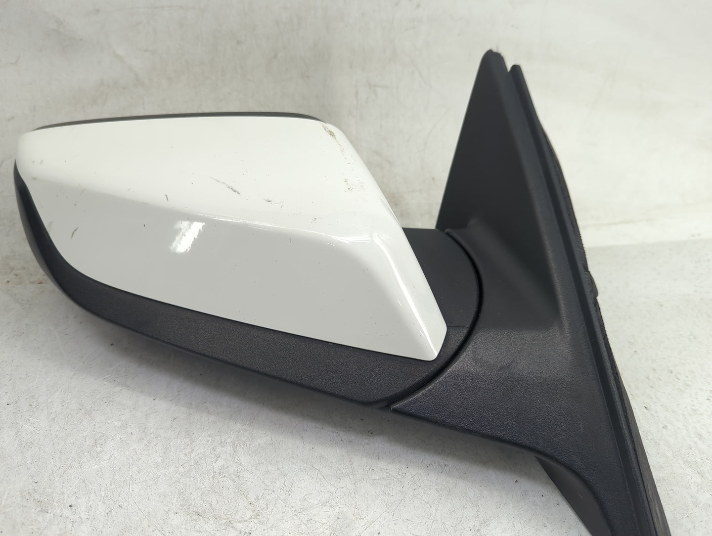 2019-2021 Chevrolet Malibu Passenger Side View Mirror - Right Door Mirror OEM Used - Oemusedautoparts1.com