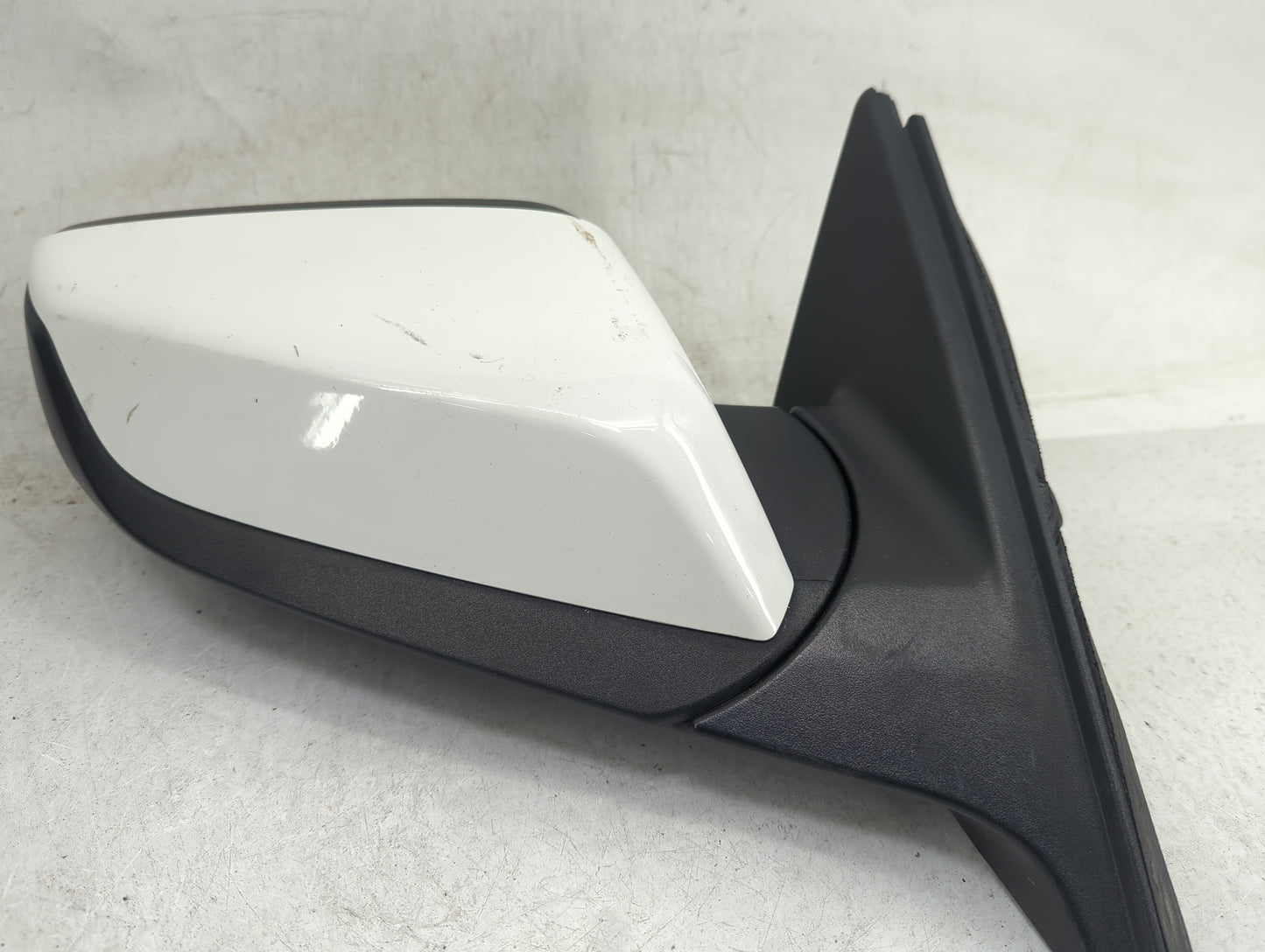 2019-2021 Chevrolet Malibu Passenger Side View Mirror - Right Door Mirror OEM Used - Oemusedautoparts1.com