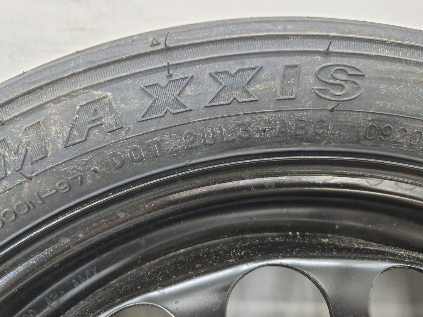 2016-2022 Chevrolet Malibu Spare Donut Tire Wheel Rim Oem 1461762 - Oemusedautoparts1.com