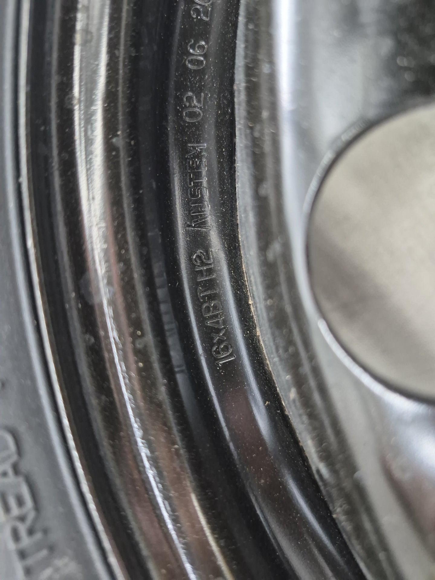 2016-2022 Chevrolet Malibu Spare Donut Tire Wheel Rim Oem 1461762 - Oemusedautoparts1.com