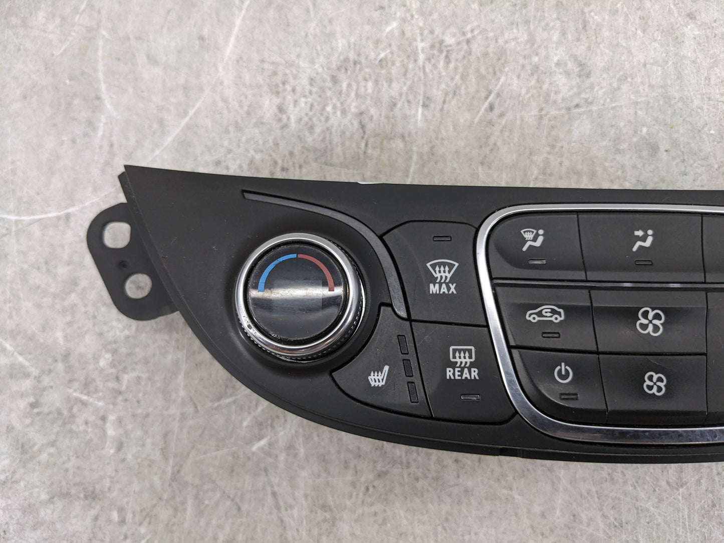 2018-2021 Chevrolet Malibu Climate Control Module Temperature AC/Heater Replacement P/N:84684288 MSIP-REM-N25-QFGM507A Fits 