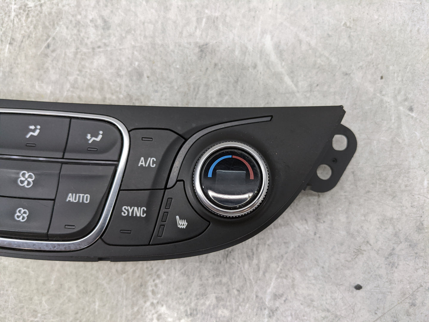2018-2021 Chevrolet Malibu Climate Control Module Temperature AC/Heater Replacement P/N:84684288 MSIP-REM-N25-QFGM507A Fits 