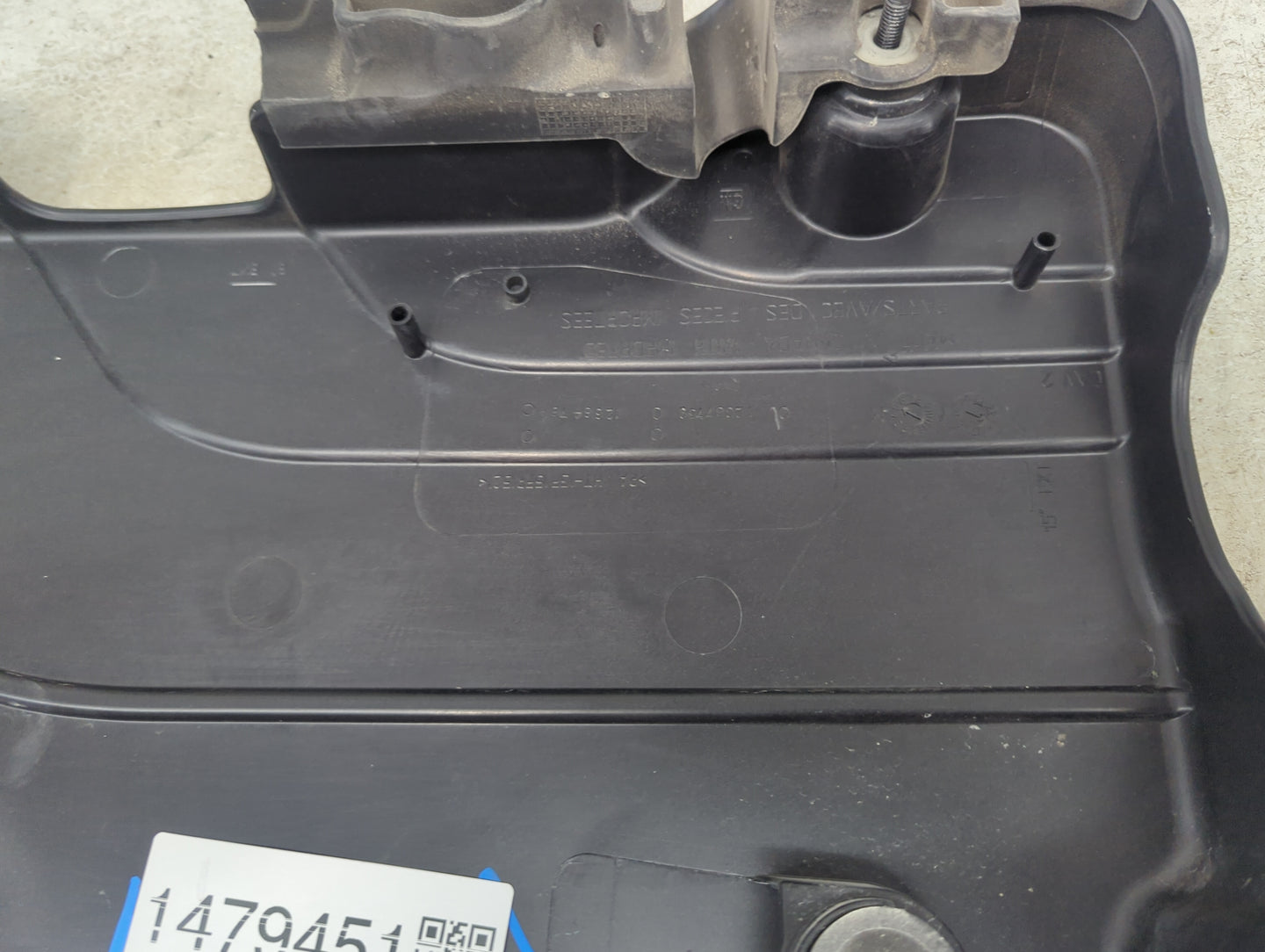 2023 Chevrolet Malibu Engine Cover - Oemusedautoparts1.com