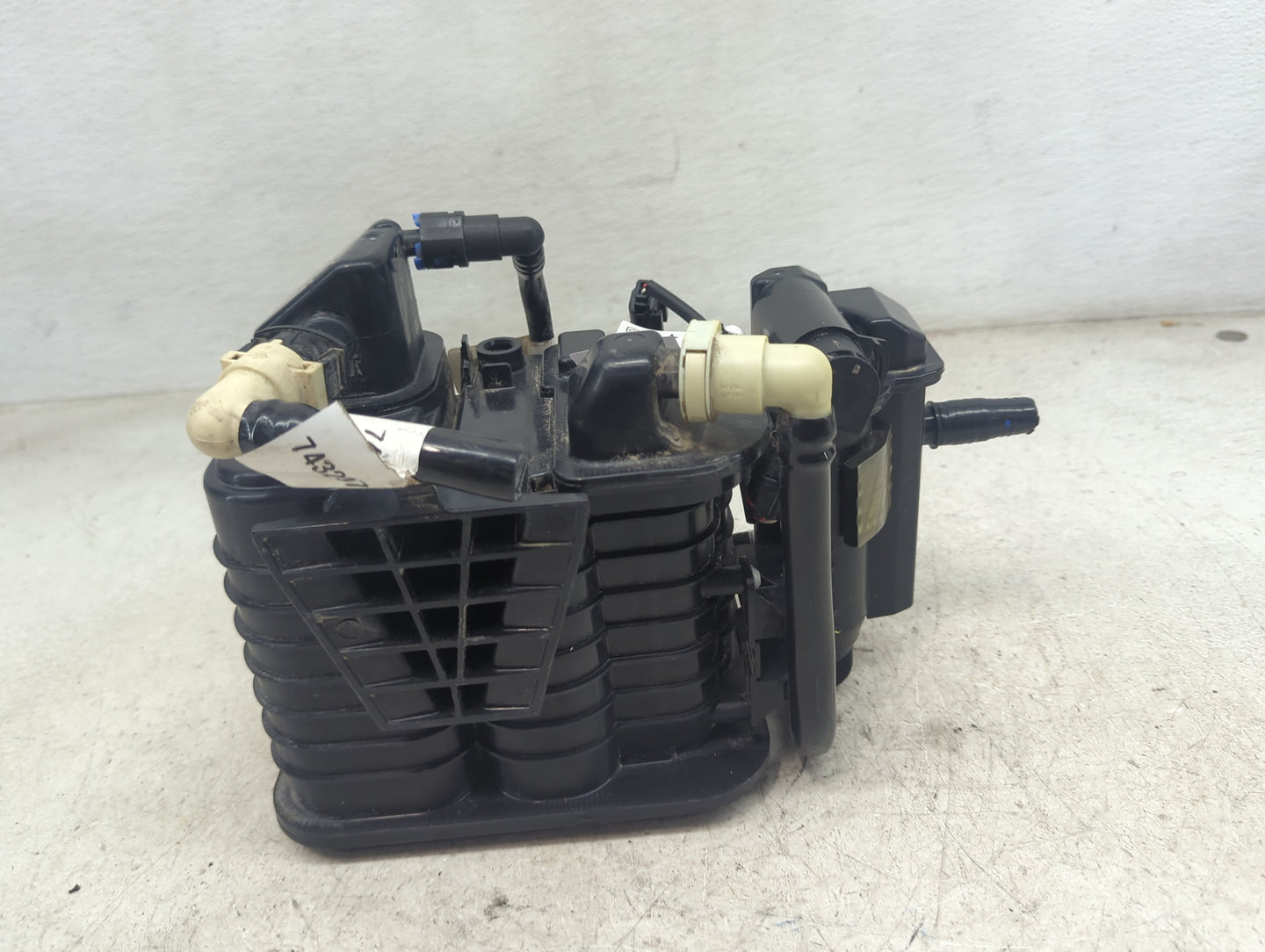 2023 Chevrolet Malibu Fuel Vapor Charcoal Canister 1479520 - Oemusedautoparts1.com