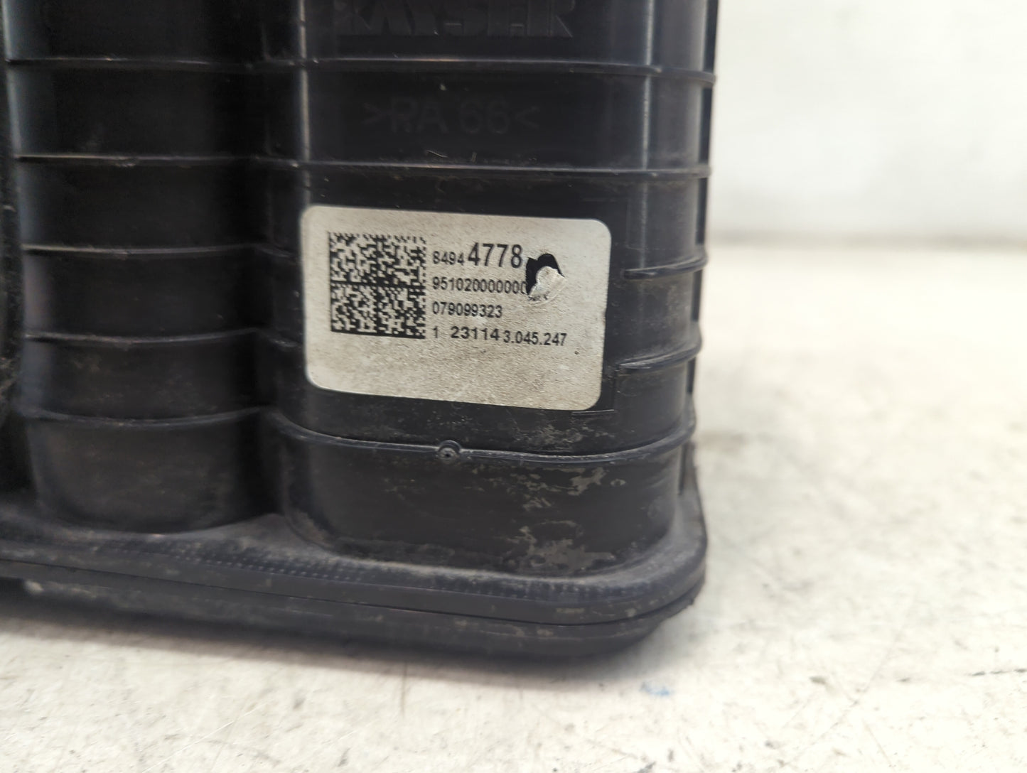 2023 Chevrolet Malibu Fuel Vapor Charcoal Canister 1479520 - Oemusedautoparts1.com