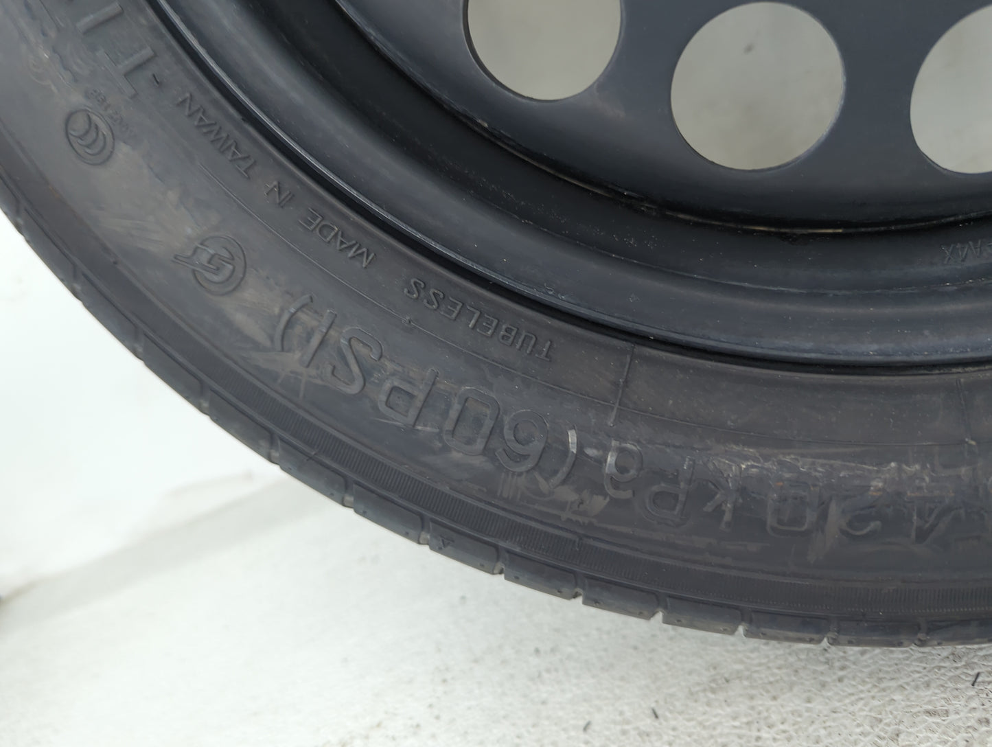 2016-2022 Chevrolet Malibu Spare Donut Tire Wheel Rim Oem 1486930 - Oemusedautoparts1.com
