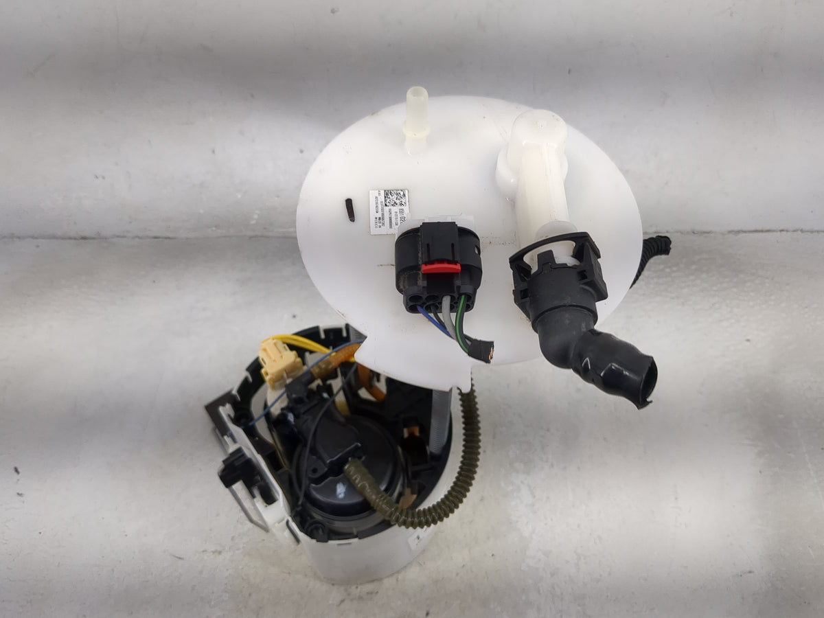 2018-2021 Chevrolet Malibu Electrical Gas Fuel Pump Assembly 1492801 - Oemusedautoparts1.com