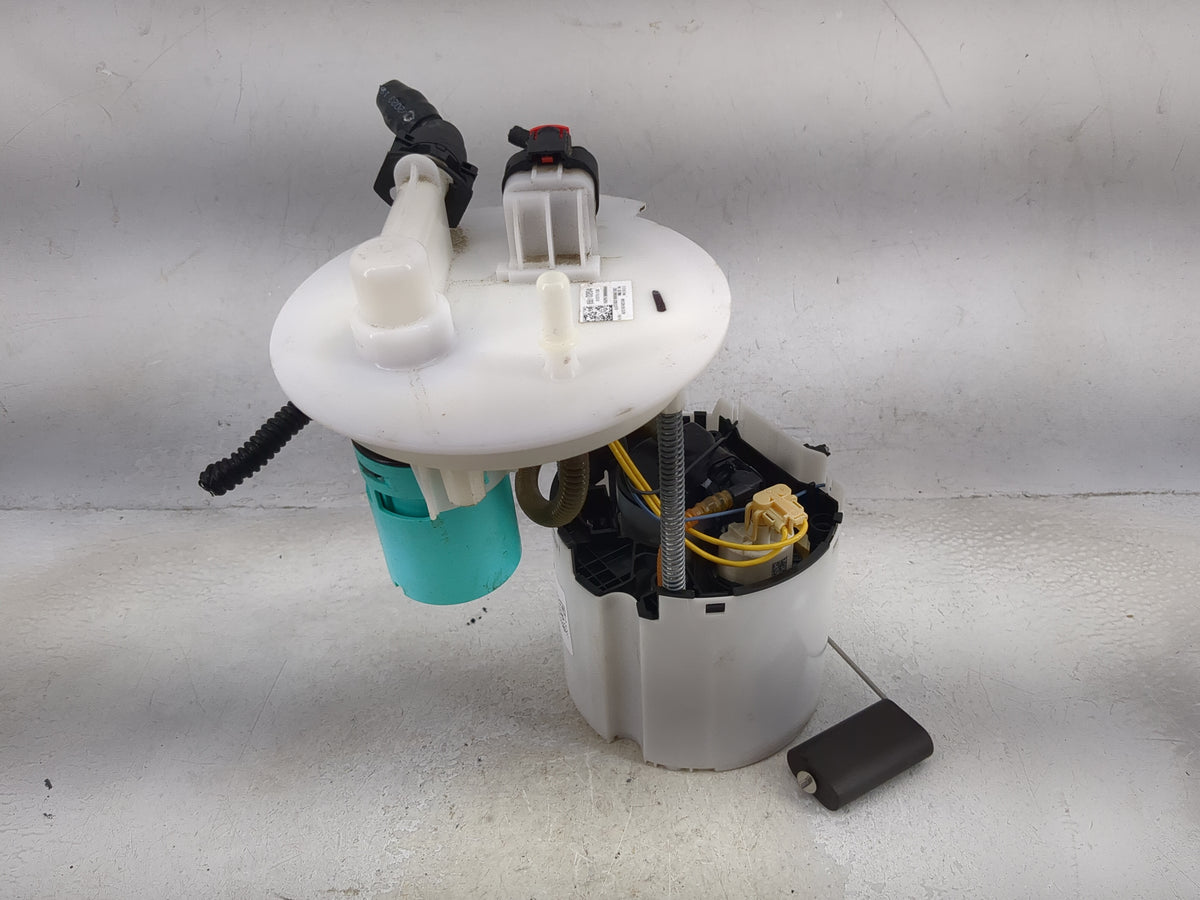 2018-2021 Chevrolet Malibu Electrical Gas Fuel Pump Assembly 1492801 - Oemusedautoparts1.com