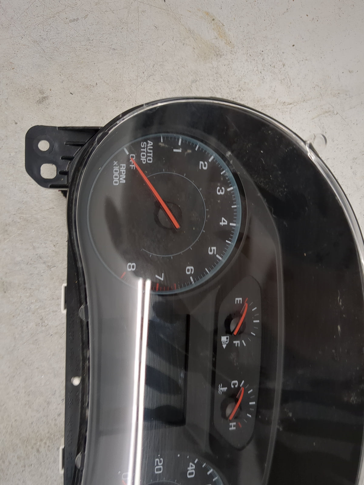 2023 Chevrolet Malibu Instrument Cluster Speedometer Gauges P/N:42786792 8222316A67920358 Miles:87K Fits OEM Used Auto Parts