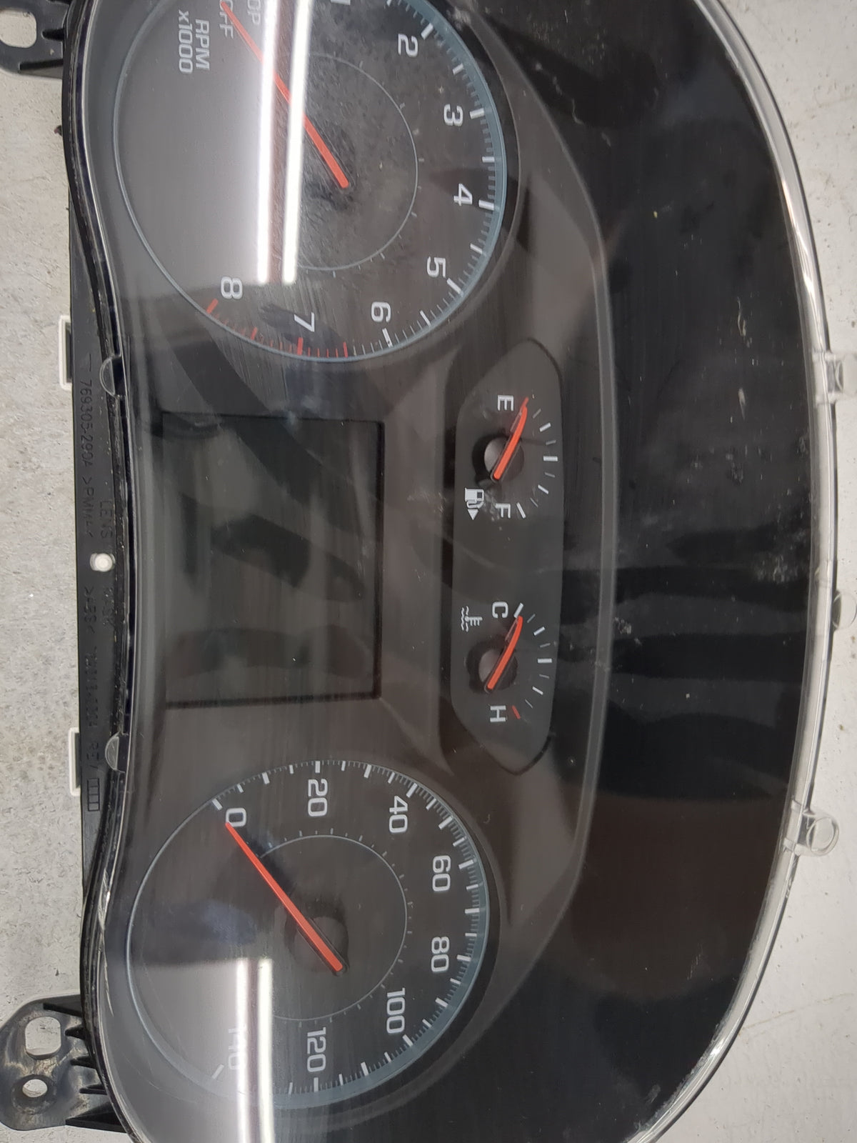 2023 Chevrolet Malibu Instrument Cluster Speedometer Gauges P/N:42786792 8222316A67920358 Miles:87K Fits OEM Used Auto Parts